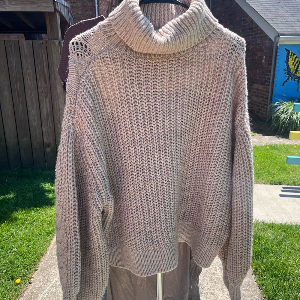 Cozy Turtleneck Chunky Knit Sweater - Taupe